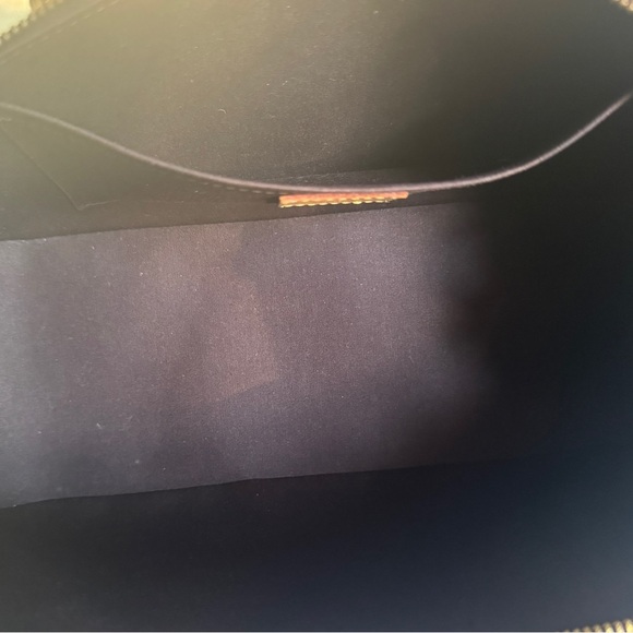 Louis Vuitton bag - Picture 11 of 12